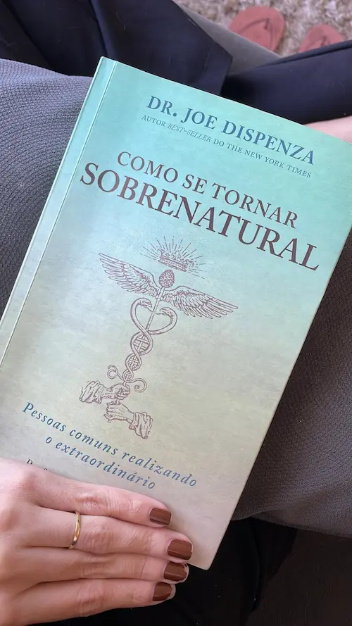 Livro recebido por Jana