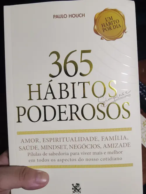 Livro 365 Hábitos Simples e Poderosos recebido pela leitora Liliane Oliveira Sampaio